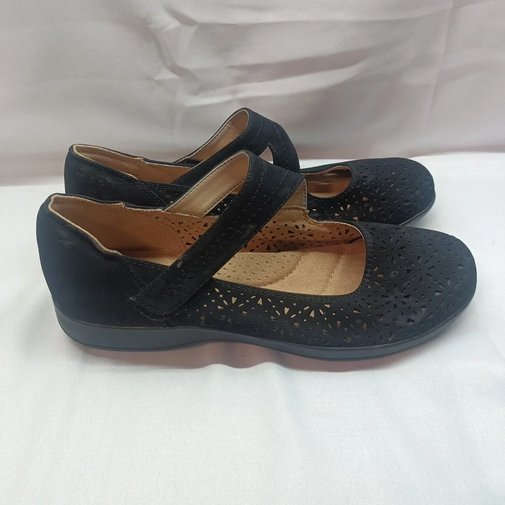 Bjorndal Wildflower Bexley Black Mary Jane Floral Cutout Shoes Womens 7M Cottage